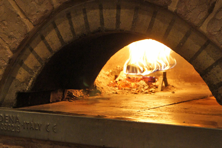 43. Pizza Prosciutto di Parma